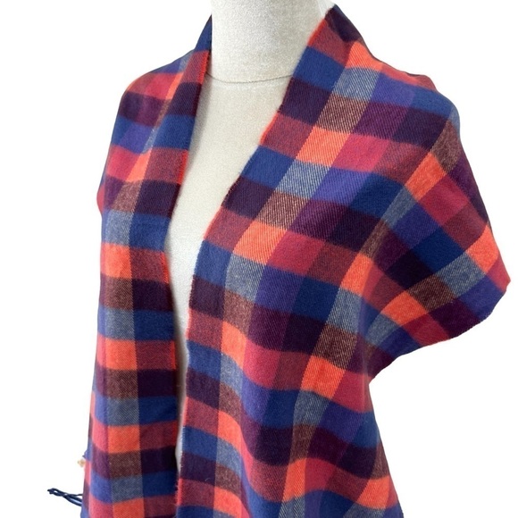 D&Y Unisex Classic Softer Than Cashmere Plaid Fringe Scarf - Picture 4 of 6